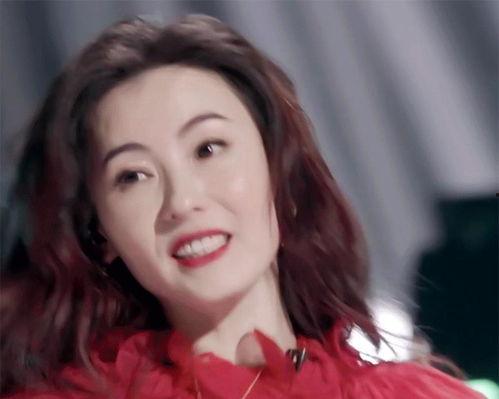 明星网红老三姐简介,网红界的时尚达人，揭秘她的魅力人生