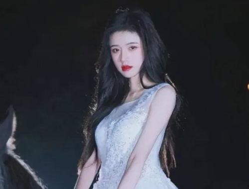 抠图明星网红壁纸图片,高清抠图壁纸赏析