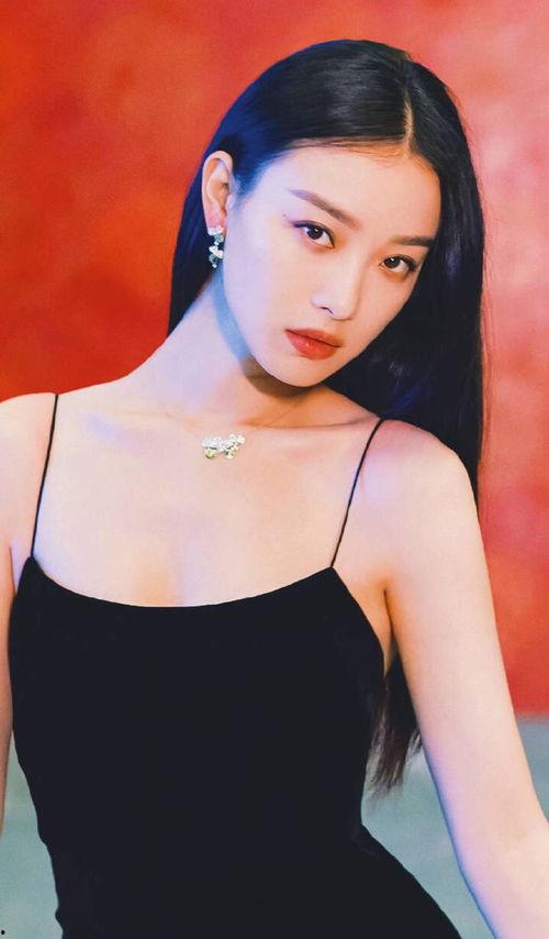 明星网红绰号大全集女性,揭秘网络红人的别样魅力
