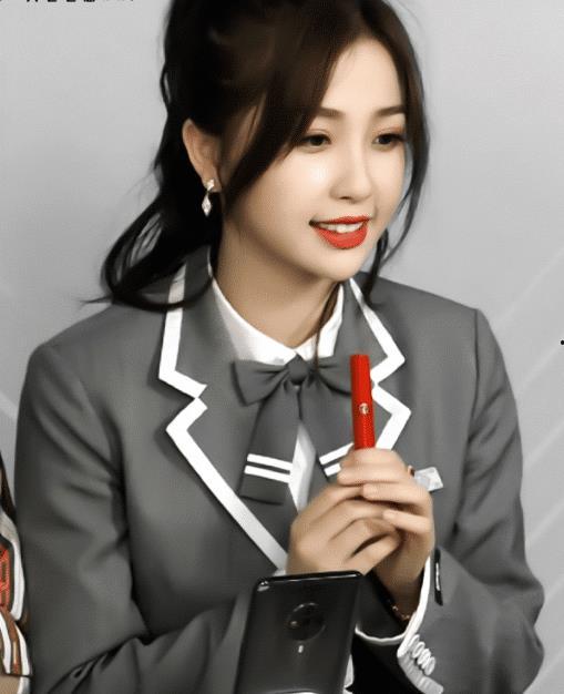 明星网红谁有闲鱼号,揭秘明星网红们的闲置交易秘密